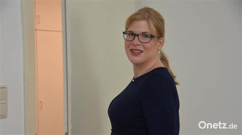 Notarin Stenzel Claudia .